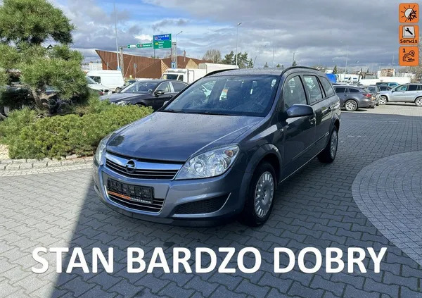 zelów Opel Astra cena 17900 przebieg: 205000, rok produkcji 2007 z Zelów